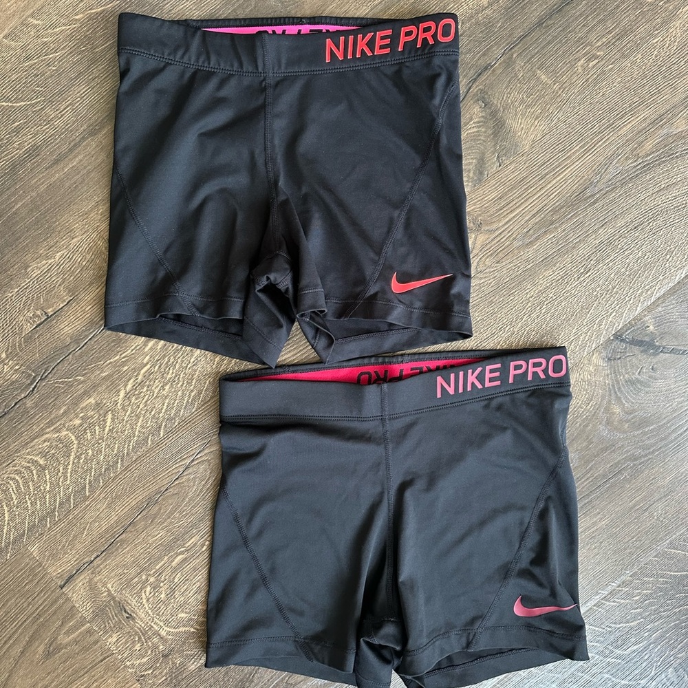 Nike Pros (set of two)